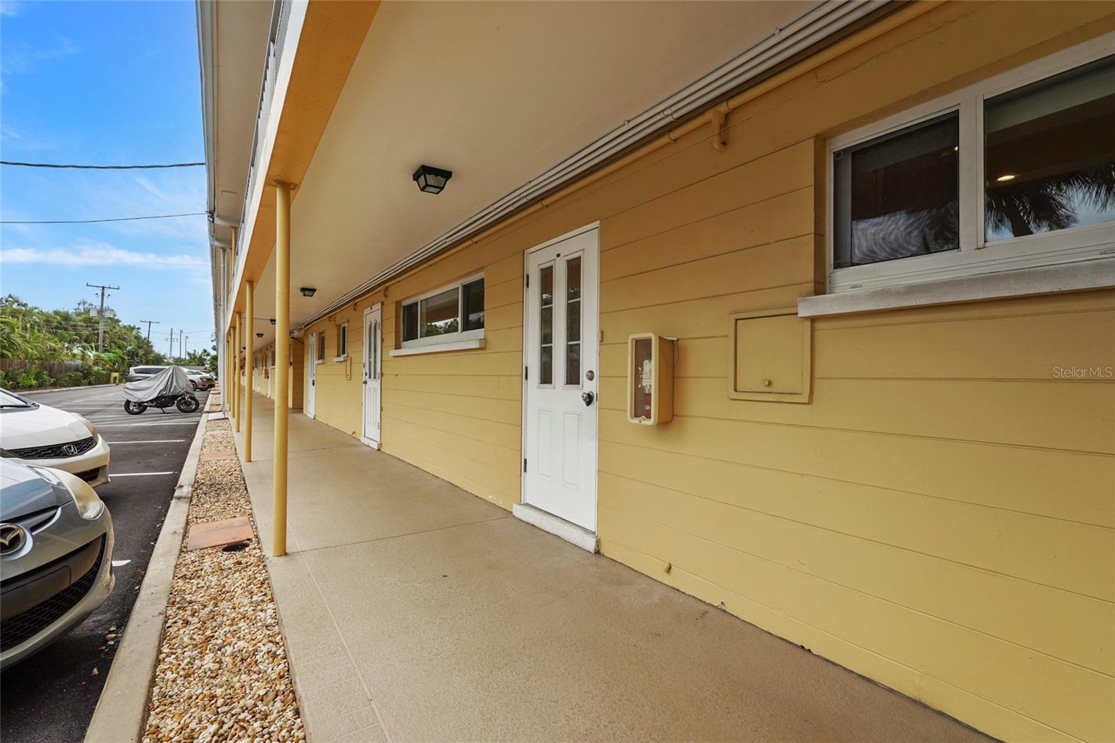 2155 WOOD STREET A22