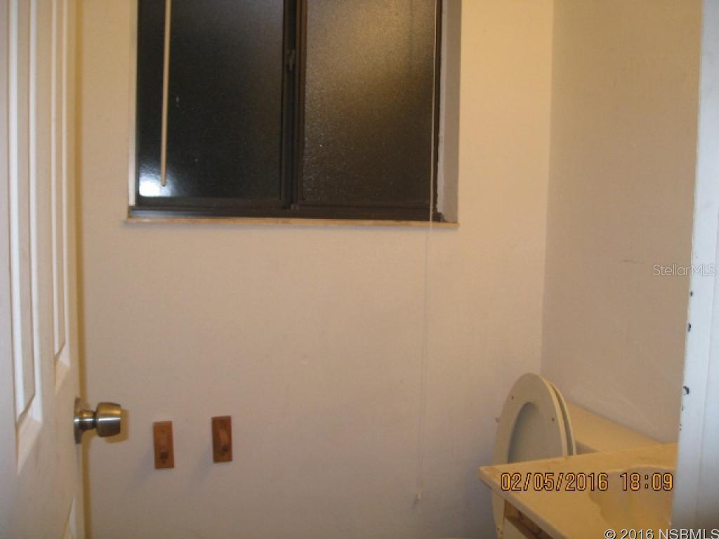 Village Green Twnhs Condo - Residential