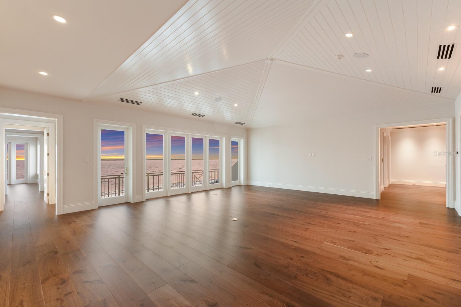 HILL TIDE ESTATES - Residential