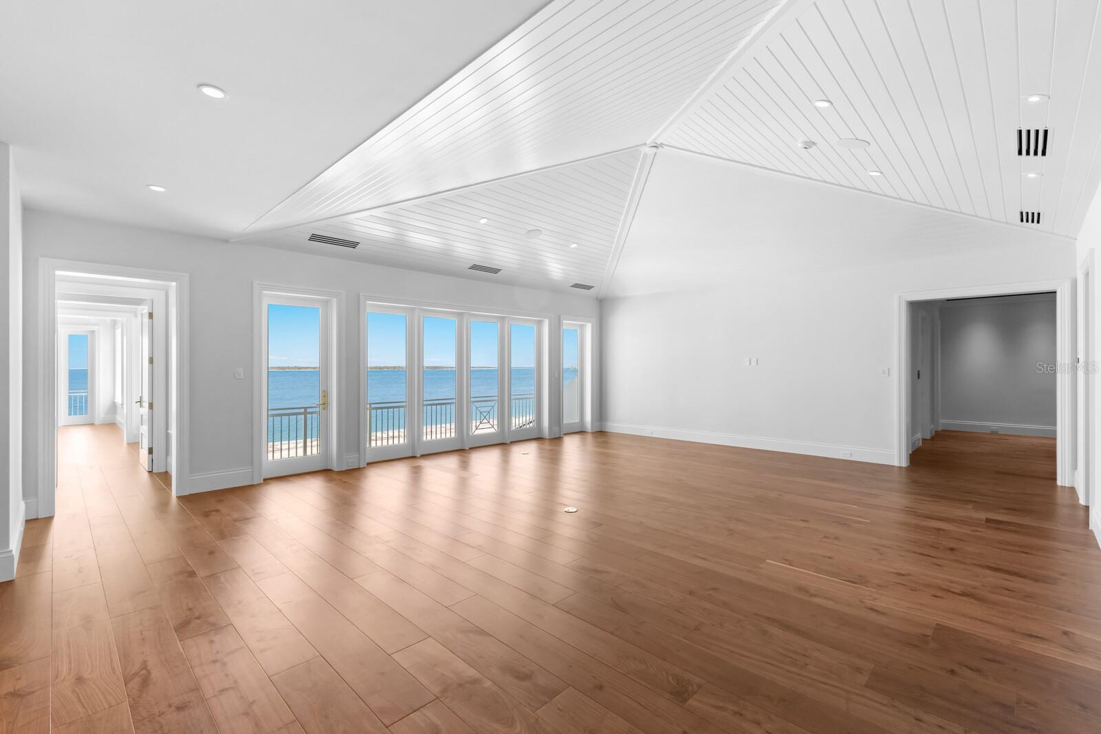 HILL TIDE ESTATES - Residential