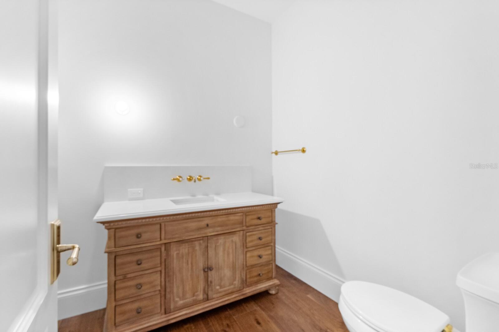 HILL TIDE ESTATES - Residential