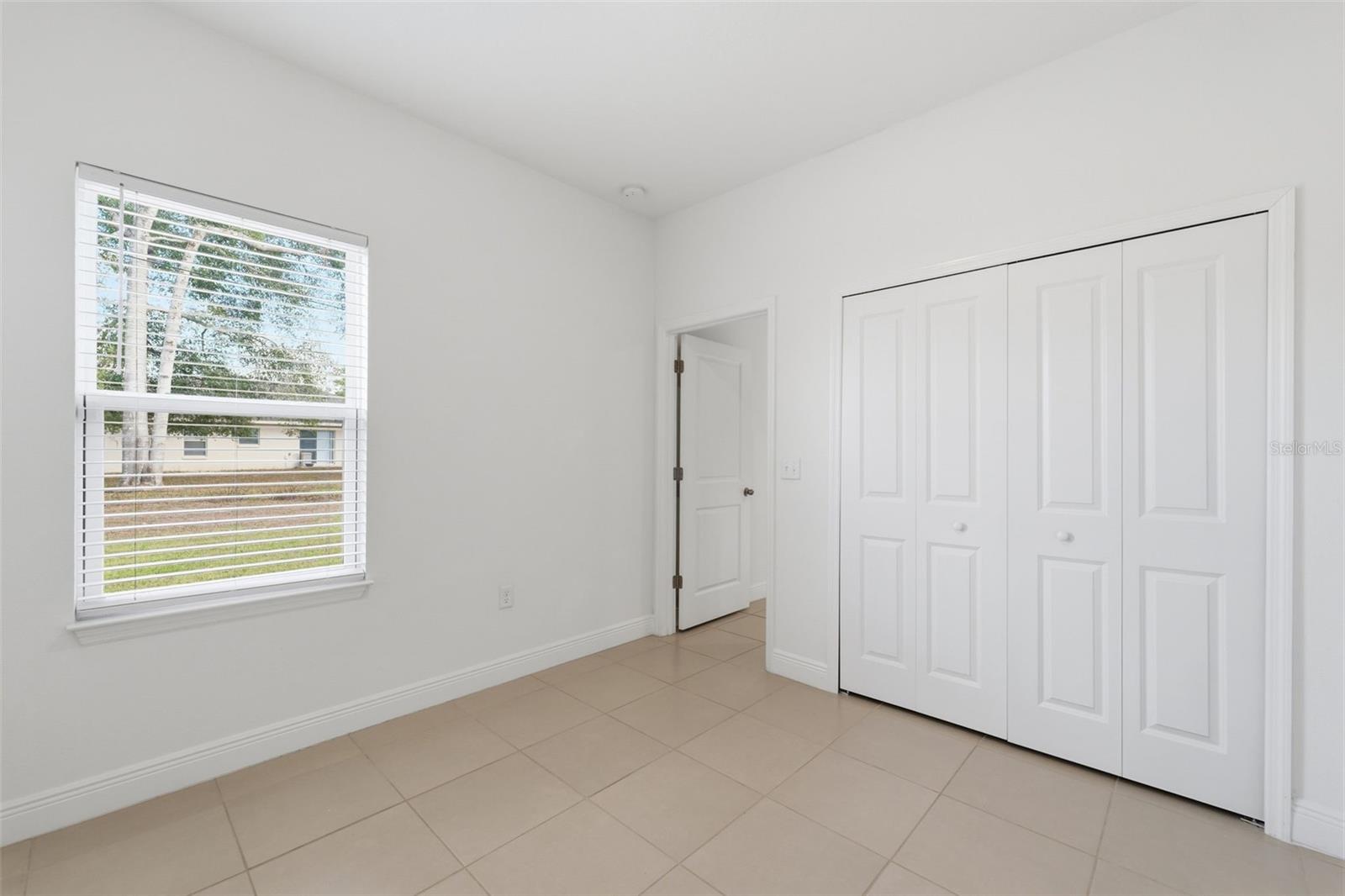 MARION OAKS UN 01 - Residential