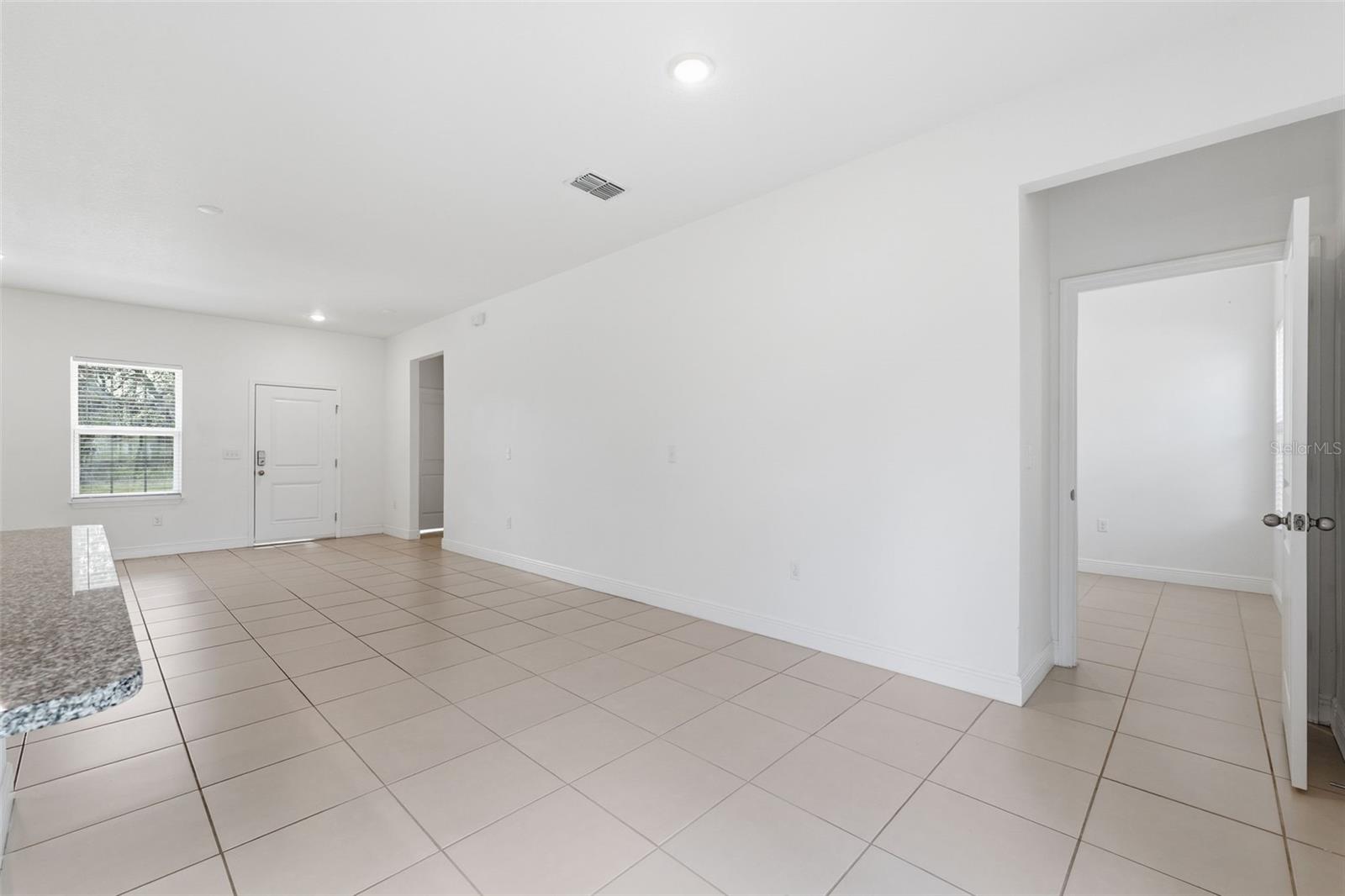 MARION OAKS UN 01 - Residential