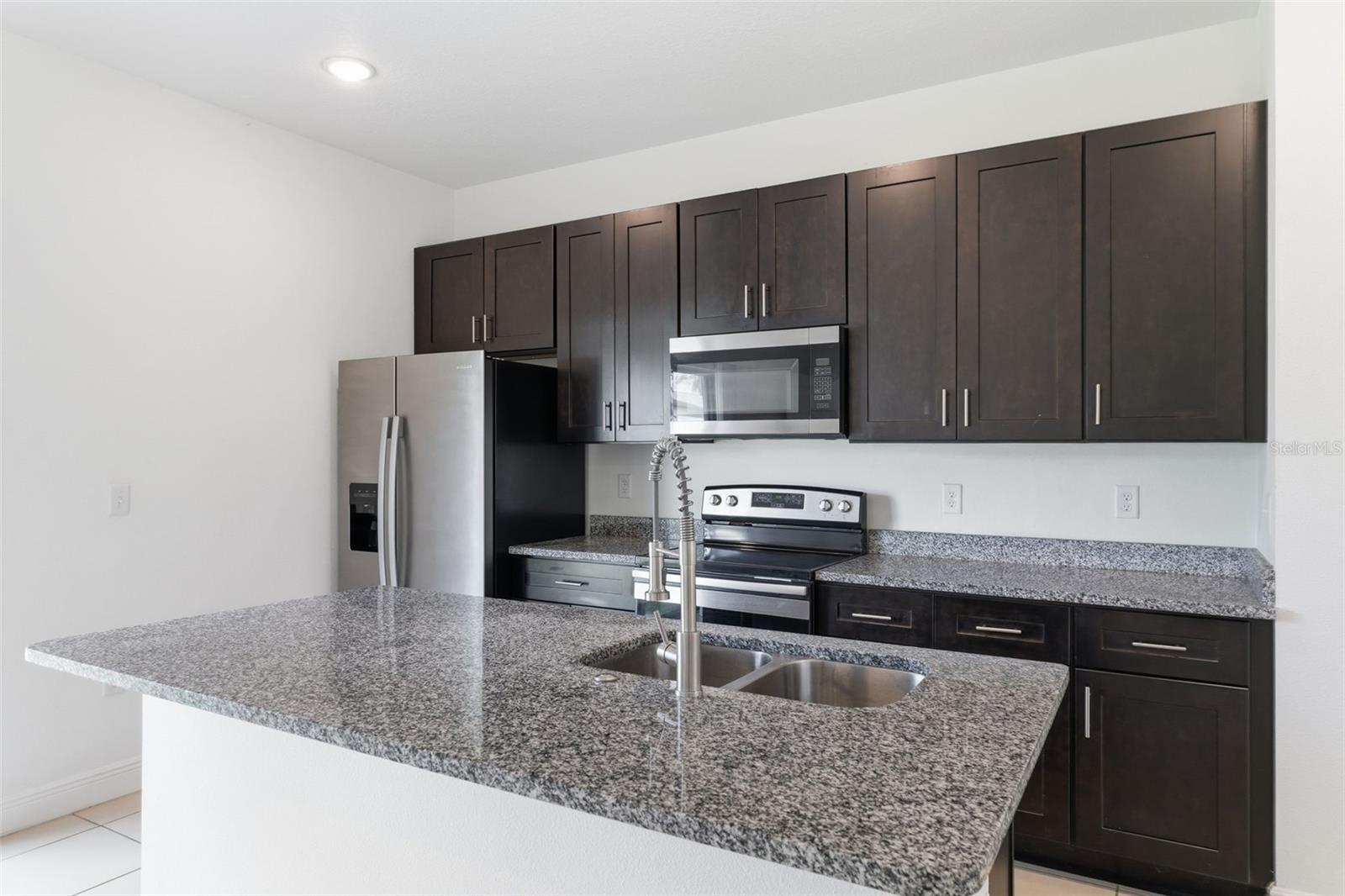 MARION OAKS UN 01 - Residential