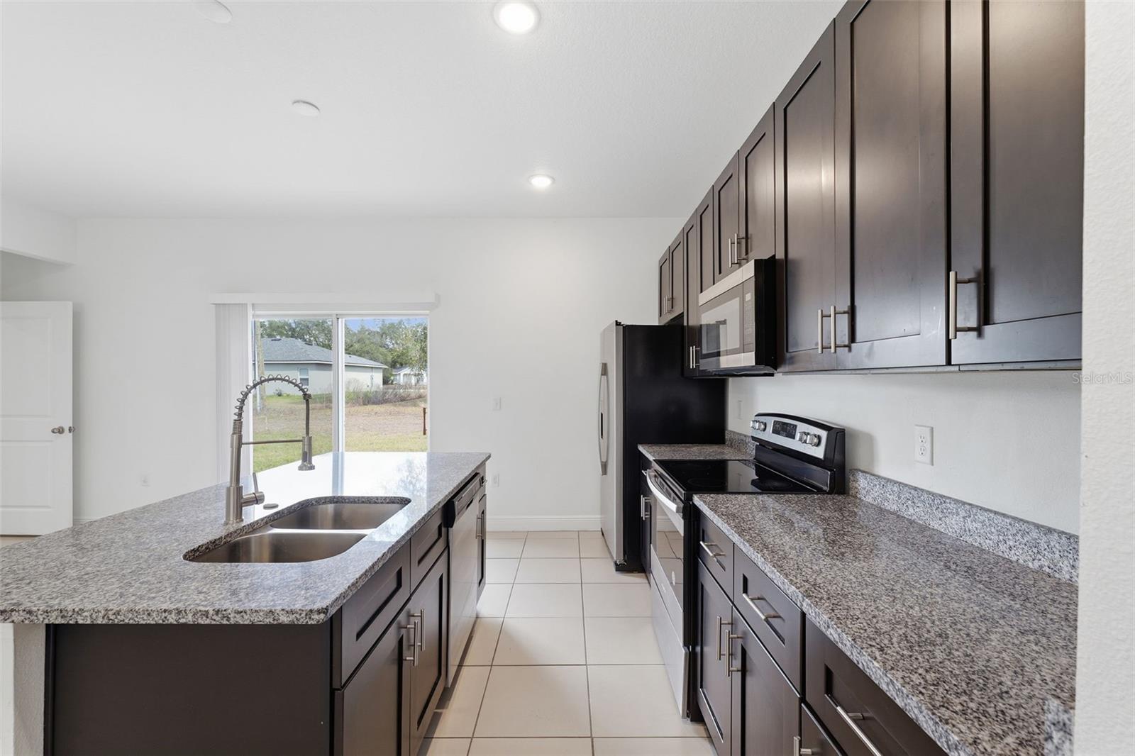 MARION OAKS UN 01 - Residential