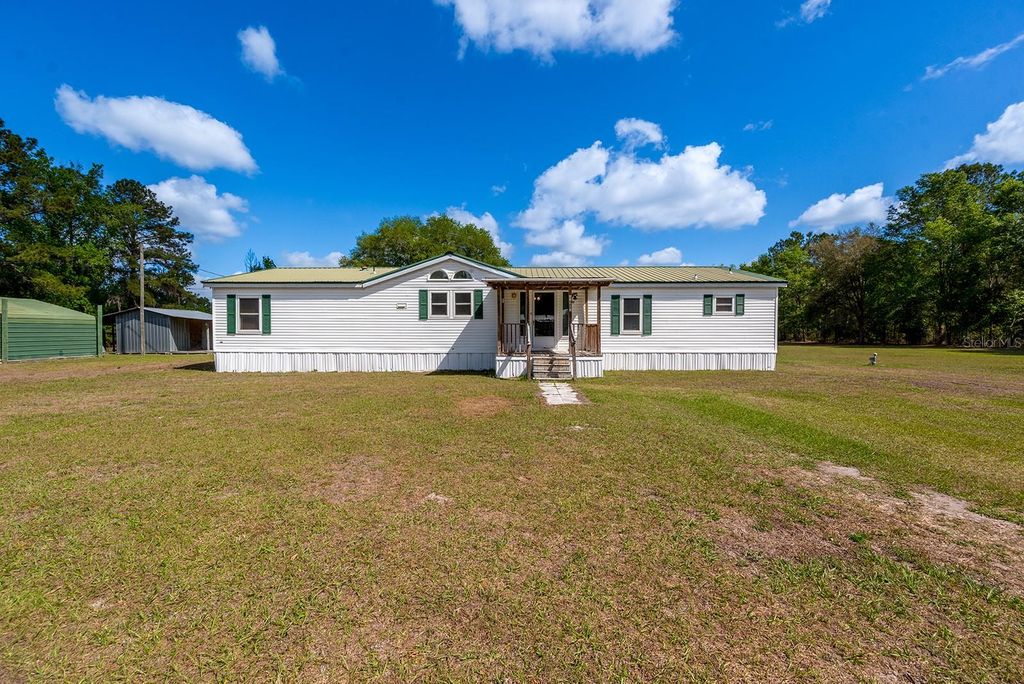 Photo of 11201 SW 49th Terrace, Lake Butler, FL 32054 (MLS # GC539190)