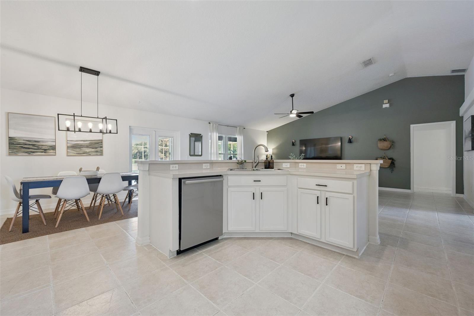 CAPE ORLANDO ESTATES - Residential