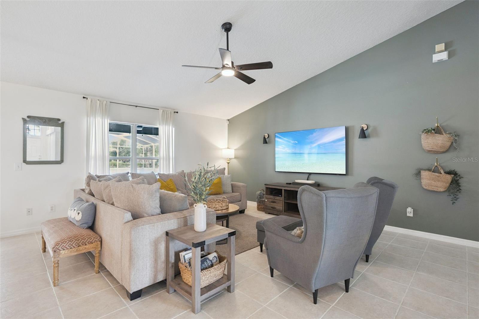 CAPE ORLANDO ESTATES - Residential