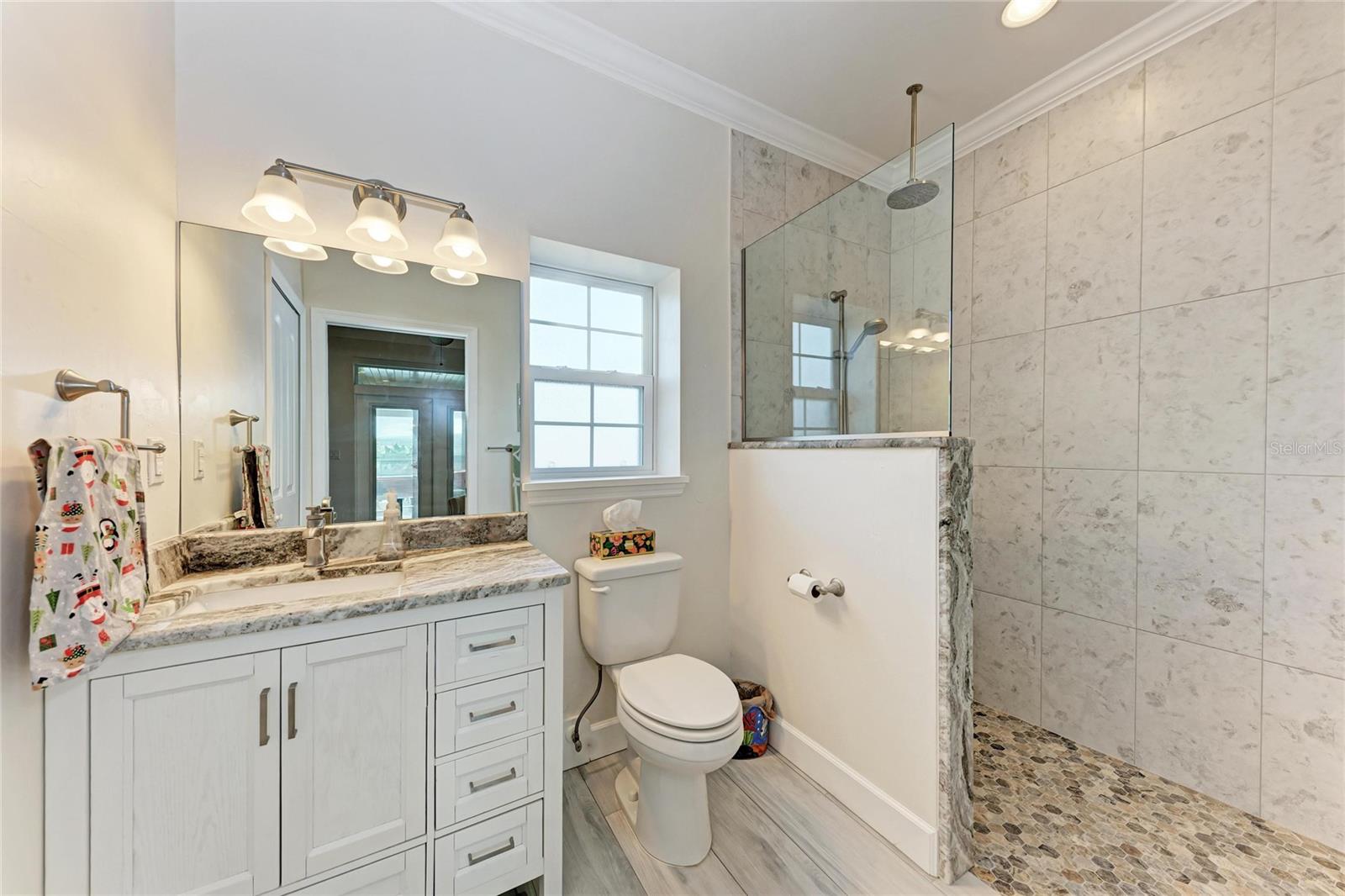 THORNTON CRK MOTORCOACH RESIDENCE - Residential