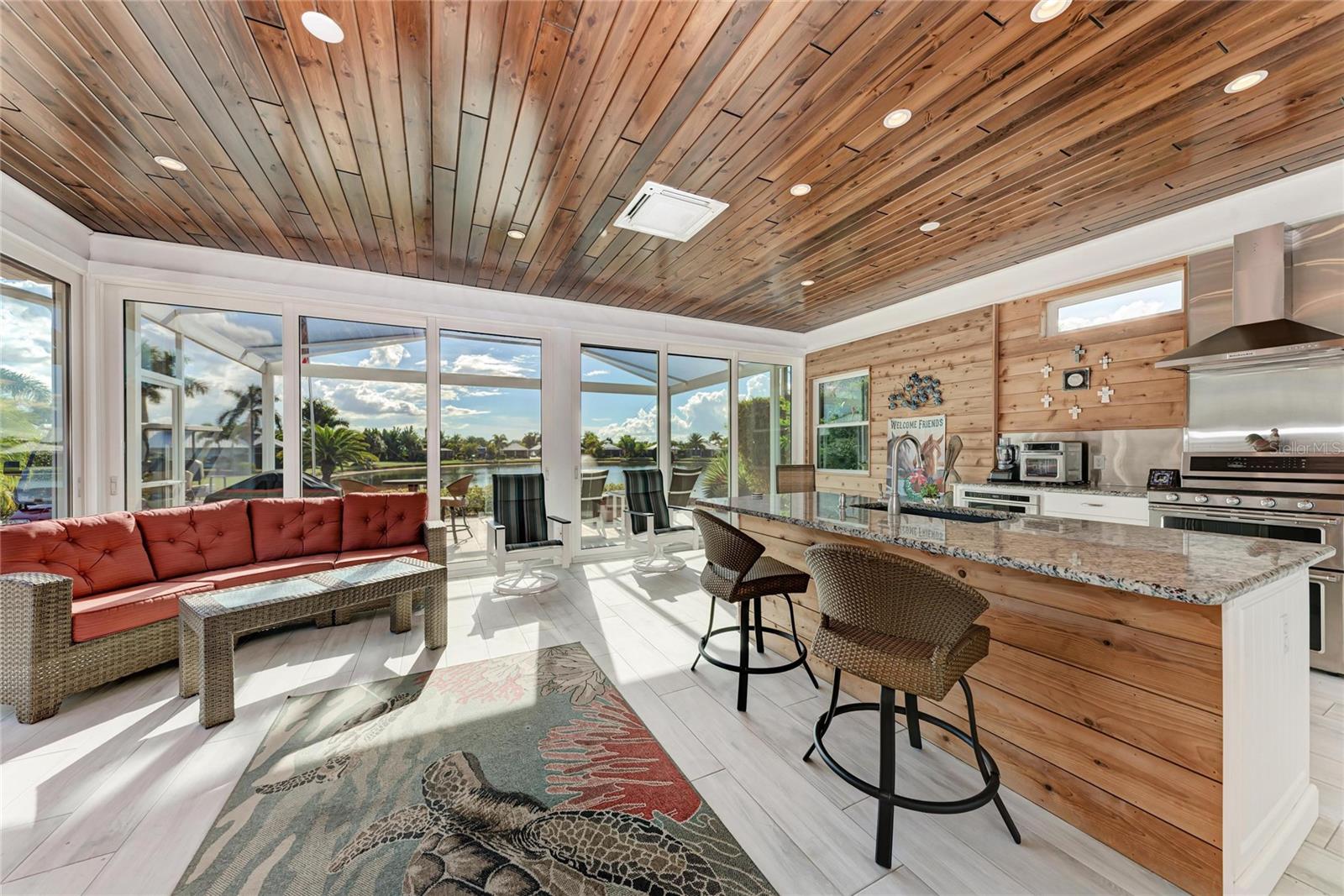 THORNTON CRK MOTORCOACH RESIDENCE - Residential