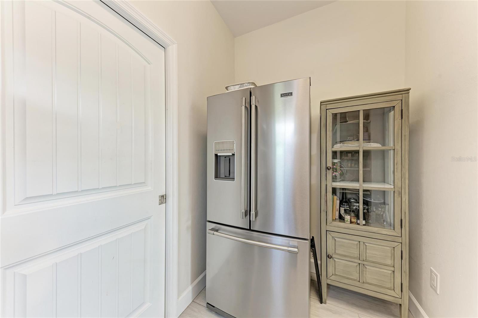 THORNTON CRK MOTORCOACH RESIDENCE - Residential