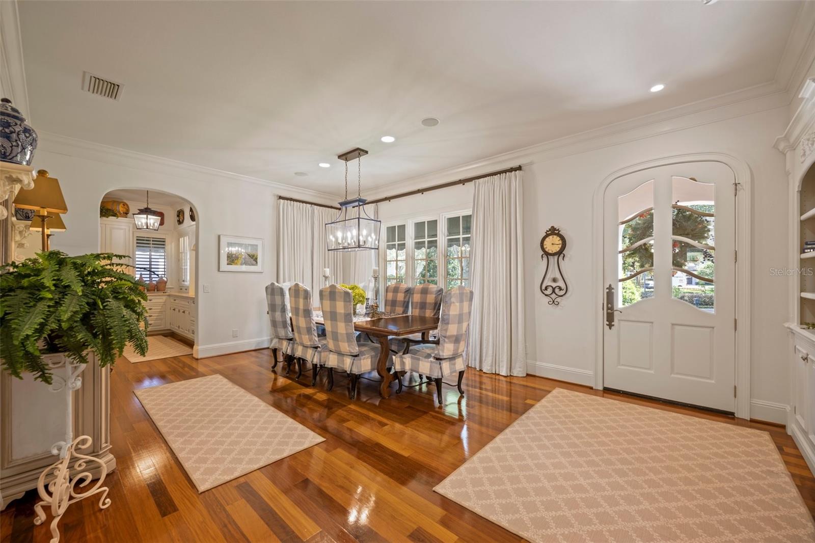 PENNSYLVANIA PLACE REP - Residential