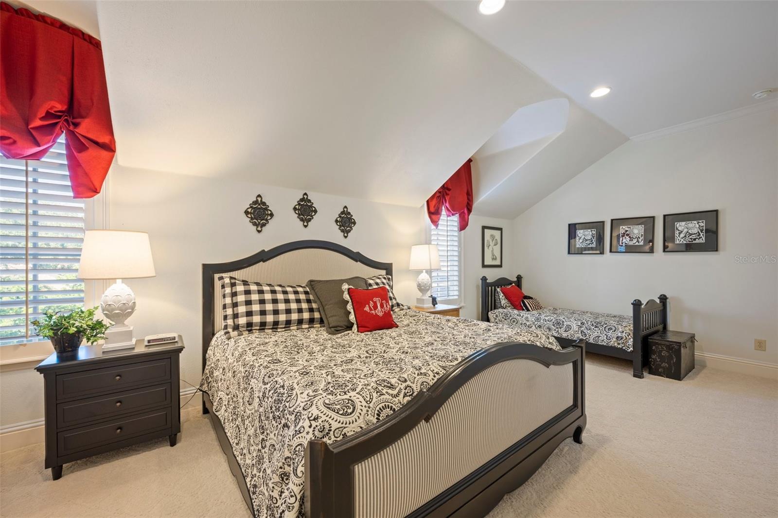 PENNSYLVANIA PLACE REP - Residential