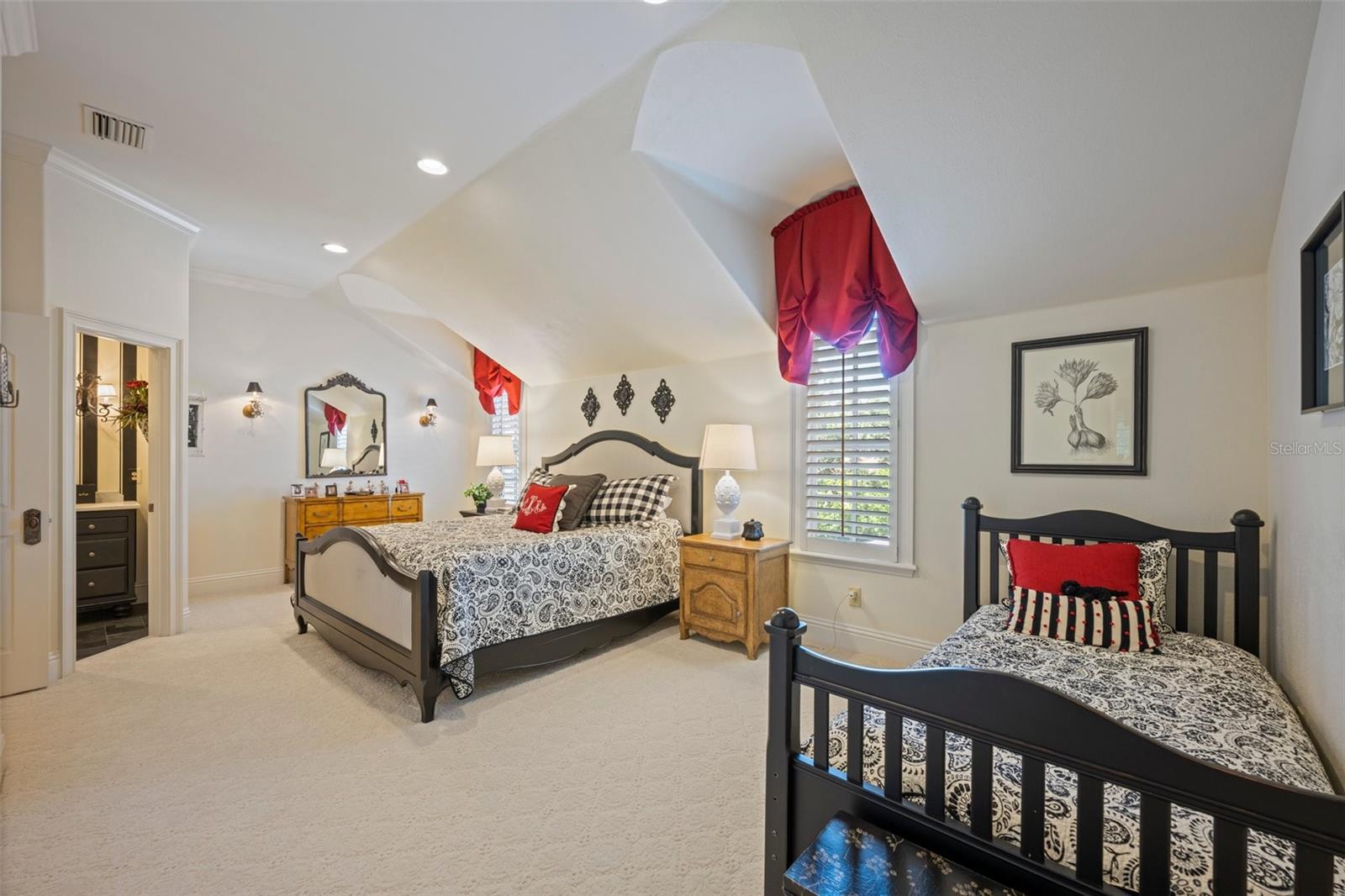 PENNSYLVANIA PLACE REP - Residential