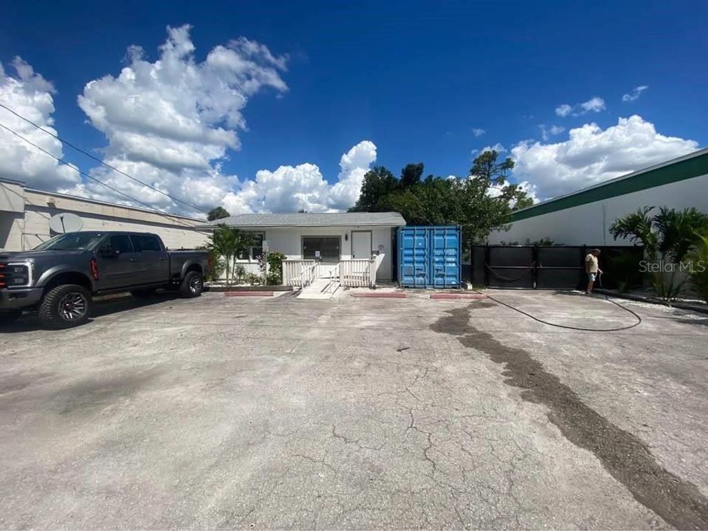 Photo of 1254 Piney Road, North Fort Myers, FL 33903 (MLS # G5109389)