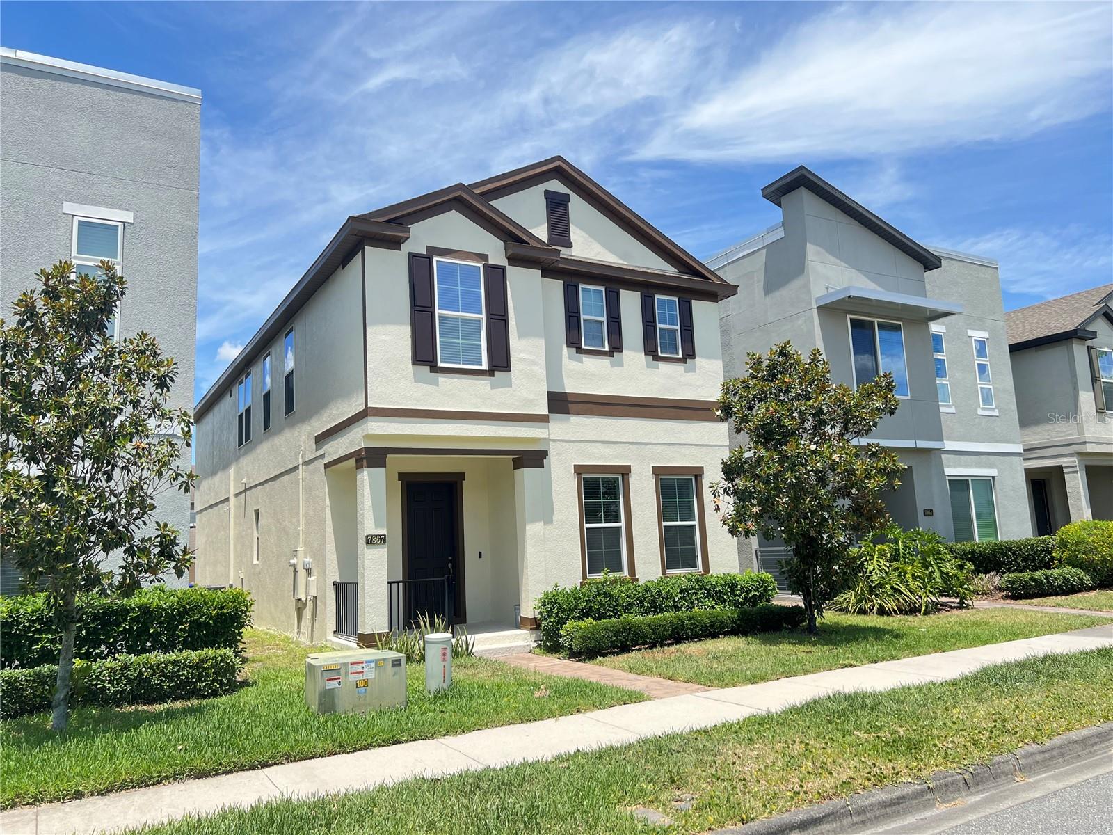 7867 BERKSHIRE OAK ALLEY