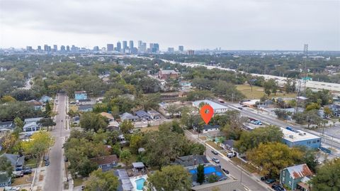 A home in TAMPA