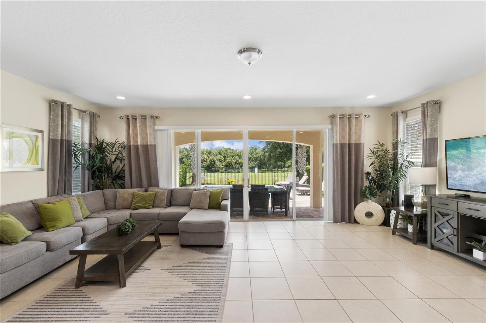 785 DESERT MOUNTAIN COURT
