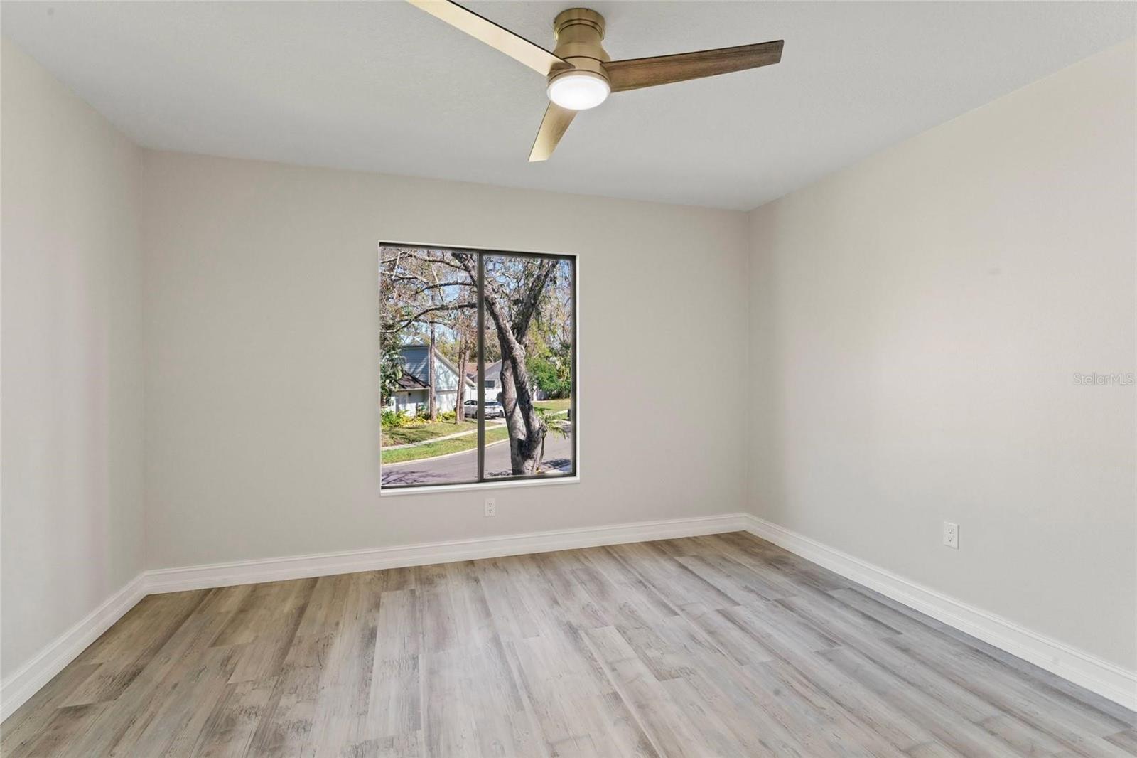 PINE HOLLOW - Residential Lease