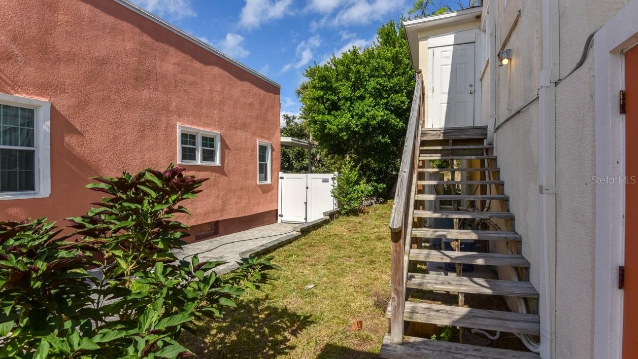 CURTIS BLK 19 EAST DAYTON - Residential