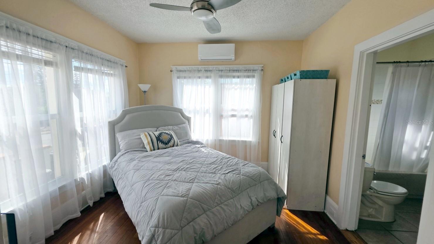 CURTIS BLK 19 EAST DAYTON - Residential