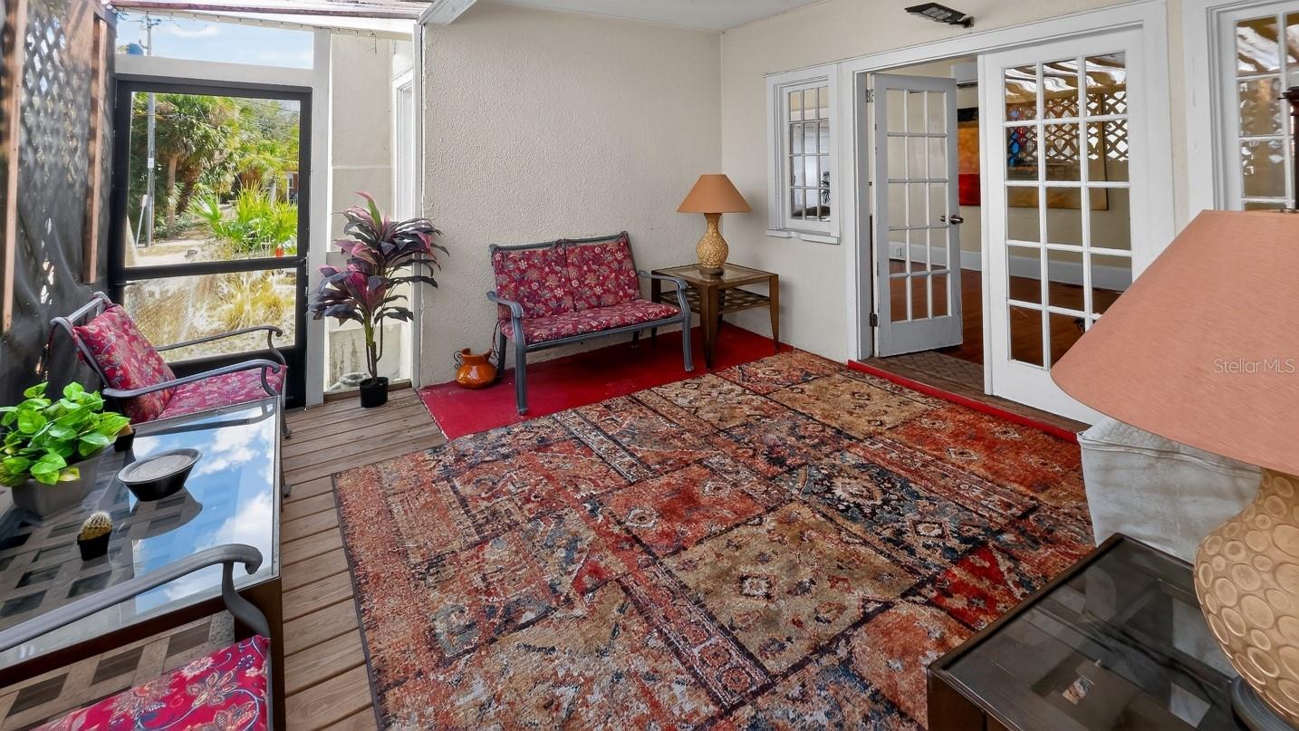 CURTIS BLK 19 EAST DAYTON - Residential