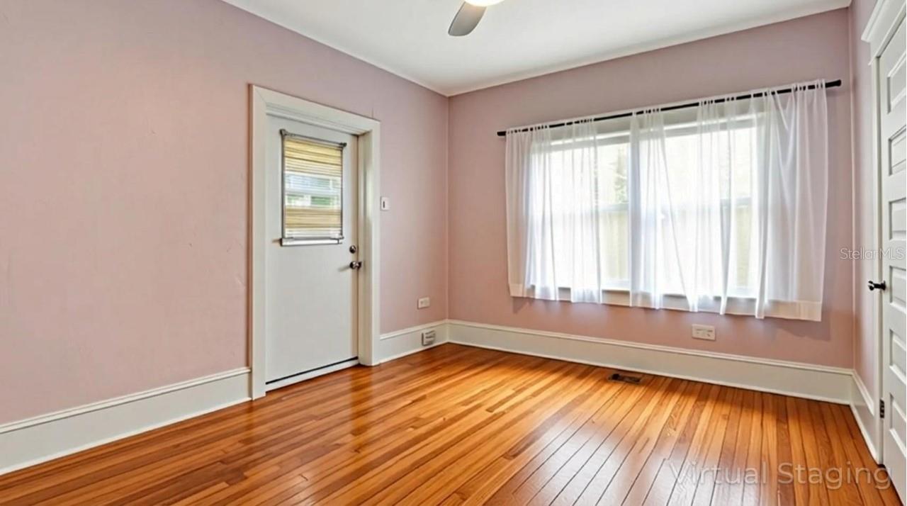 CURTIS BLK 19 EAST DAYTON - Residential