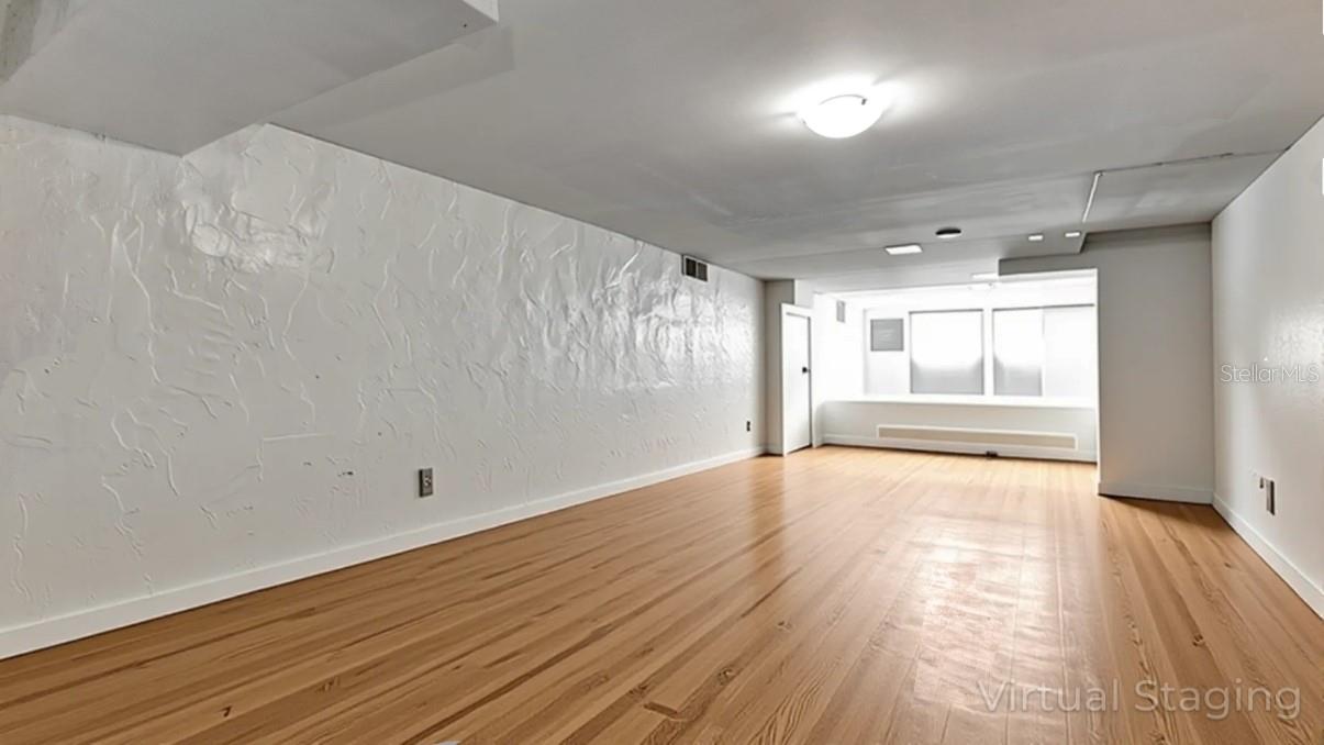 CURTIS BLK 19 EAST DAYTON - Residential