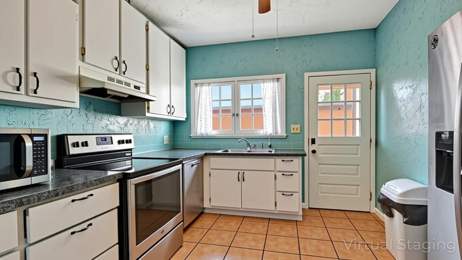 CURTIS BLK 19 EAST DAYTON - Residential