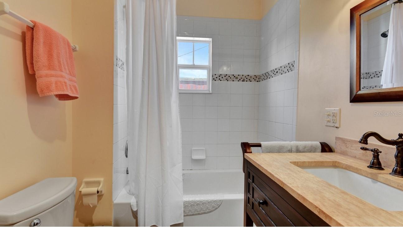 CURTIS BLK 19 EAST DAYTON - Residential