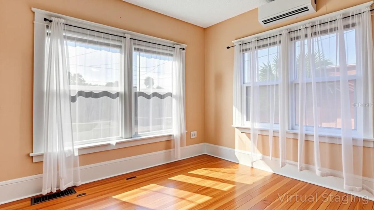 CURTIS BLK 19 EAST DAYTON - Residential