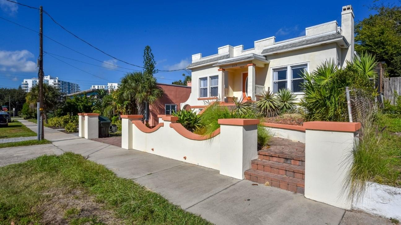 CURTIS BLK 19 EAST DAYTON - Residential