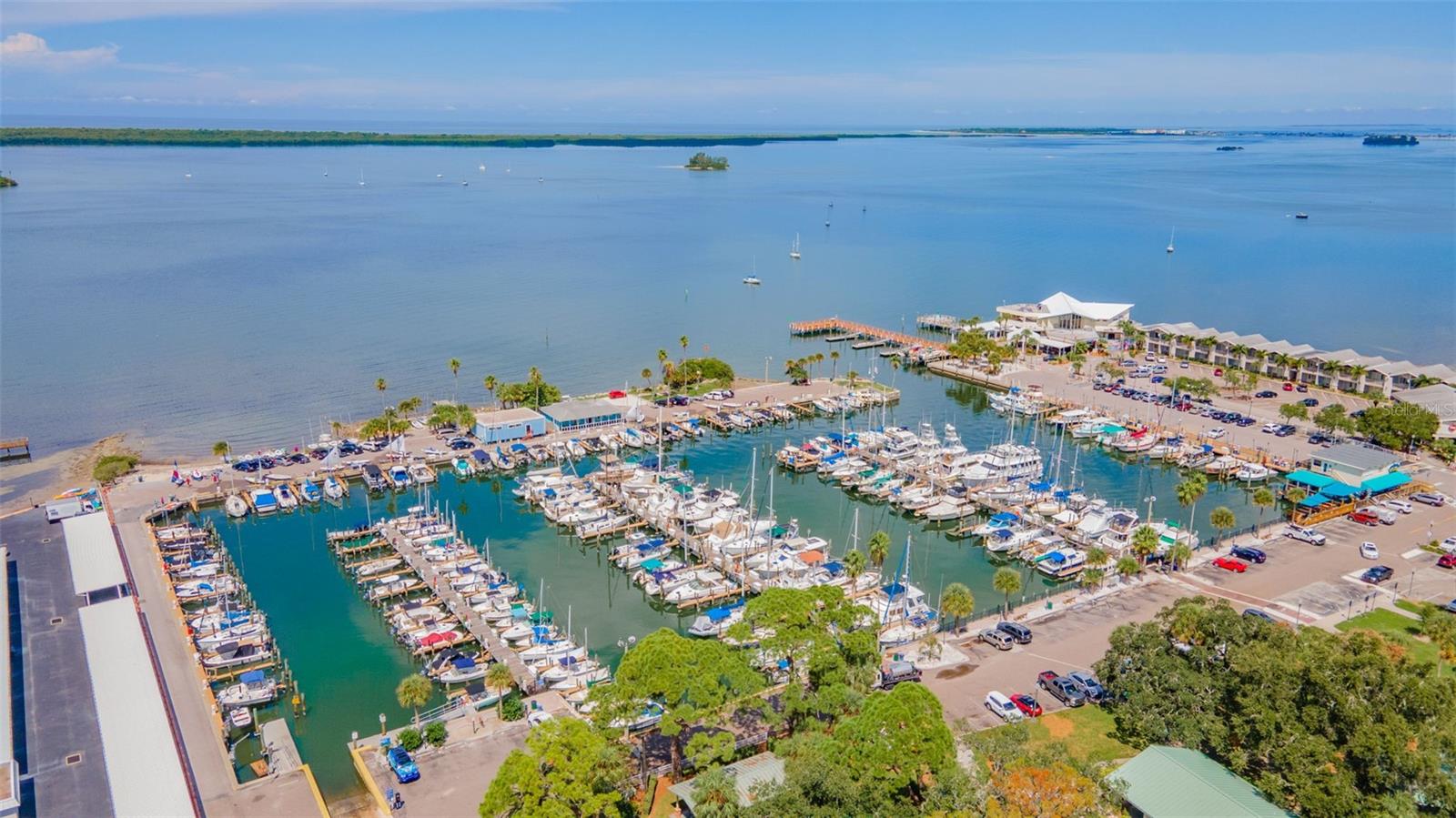 BAYWOOD SHORES - Residential