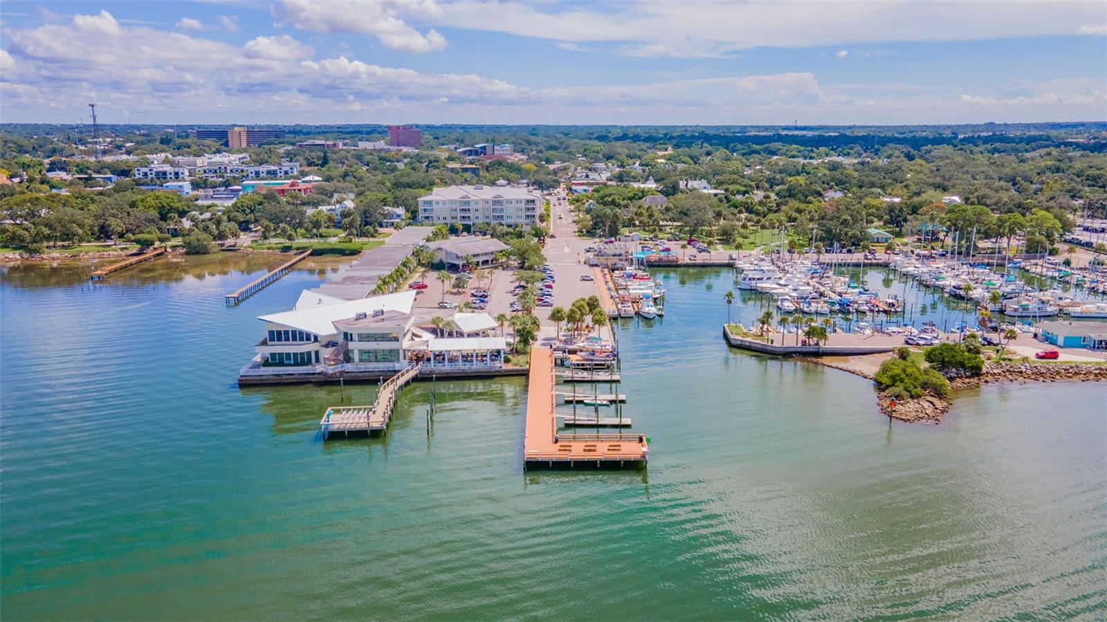 BAYWOOD SHORES - Residential