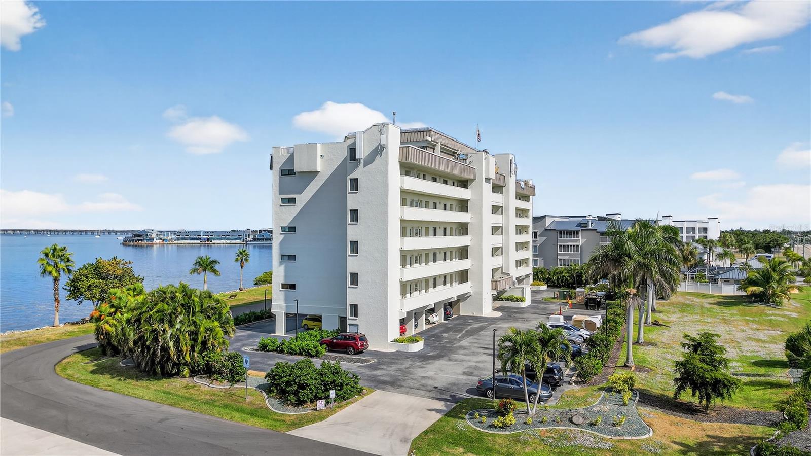 PALACIO DEL SOL - Residential