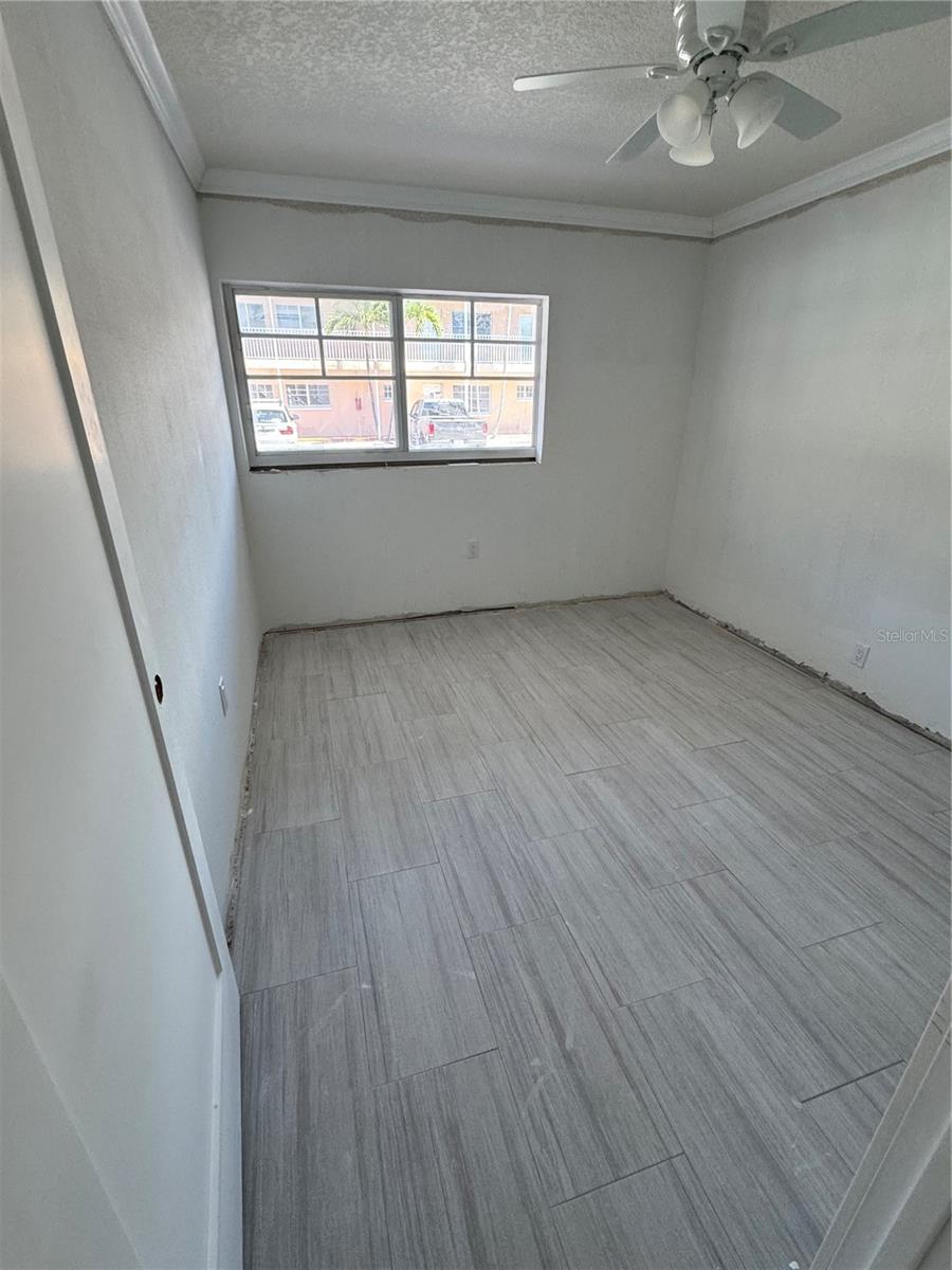 BAREFOOT BEACH RESORT OF INDIAN SHORES - Residential