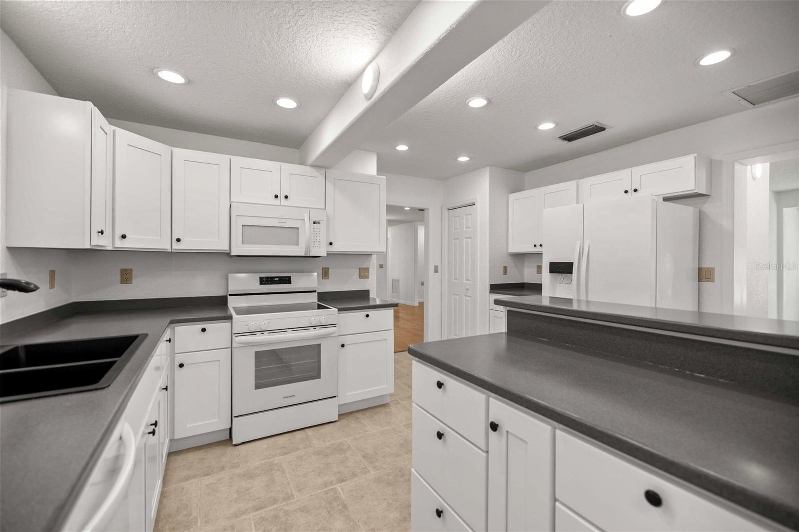 WATERWAY ESTATE 2 - Residential
