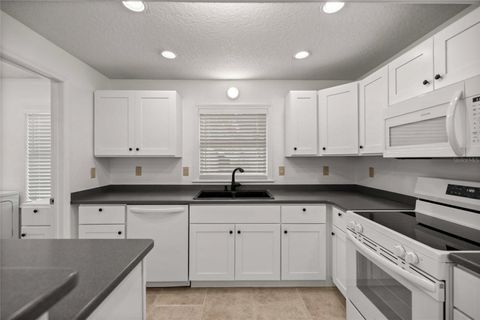 Tiny photo for 46 Magnolia Avenue, Yankeetown, FL 34498 (MLS # O6406507)