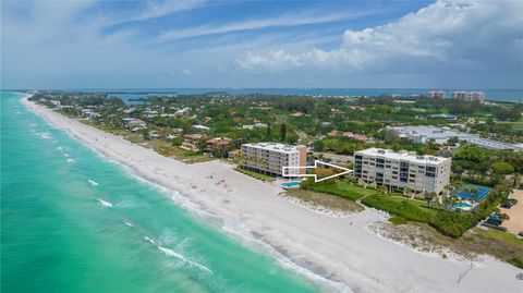 A home in LONGBOAT KEY