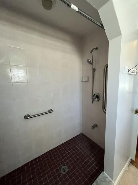 Tiny photo for 1 Cherry Lane, Ocala, FL 34472 (MLS # OM719927)