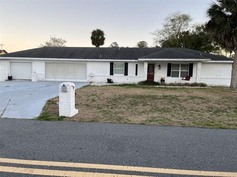 Tiny photo for 1 Cherry Lane, Ocala, FL 34472 (MLS # OM719927)