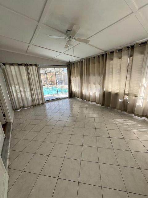 Tiny photo for 1 Cherry Lane, Ocala, FL 34472 (MLS # OM719927)