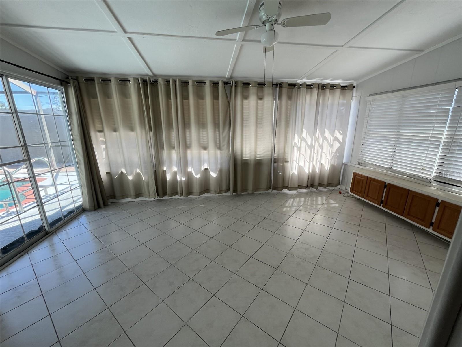 SILVER SPGS SHORES UN 23 - Residential