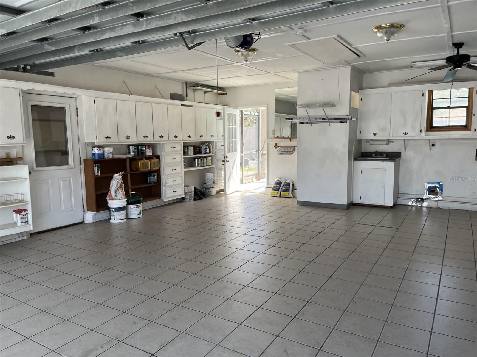 SILVER SPGS SHORES UN 23 - Residential