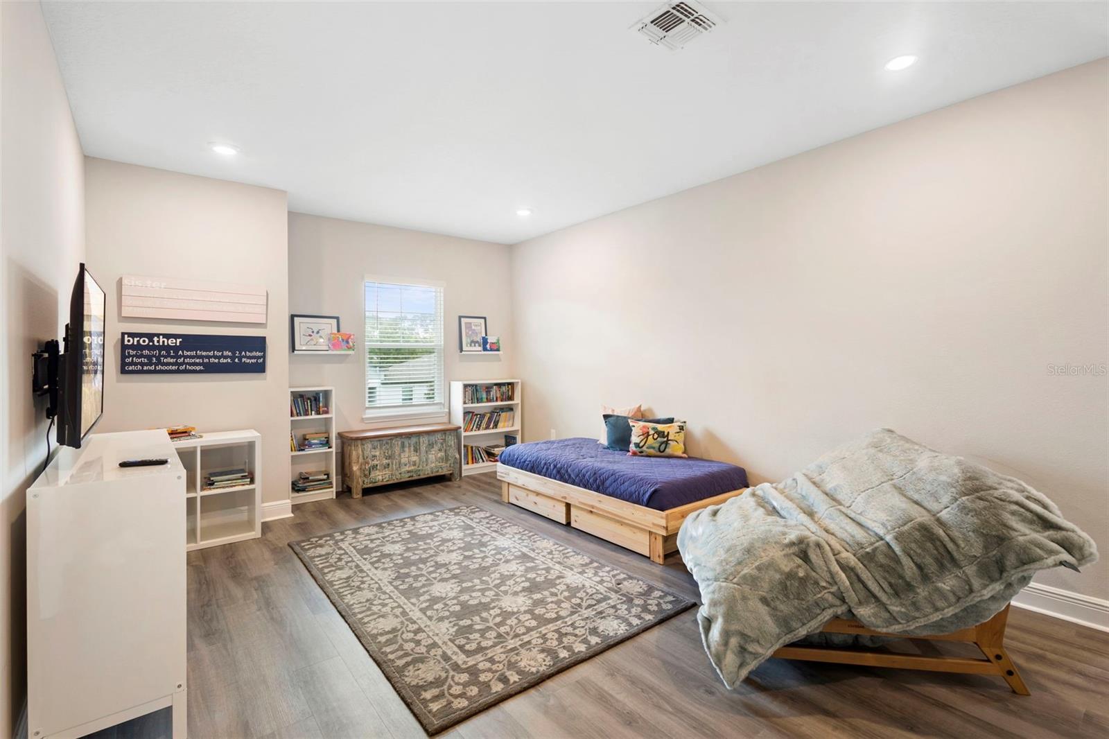 PRESERVE AT HAWKS CREST - Residential