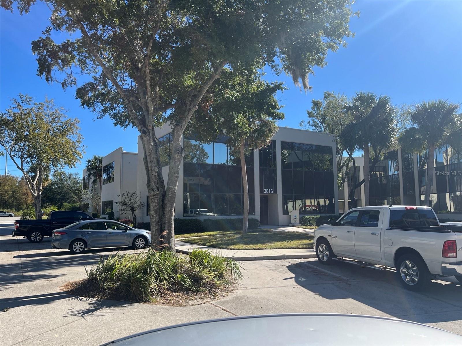ONE CARROLLWOOD PLACE A CONDOM - Commercial Lease