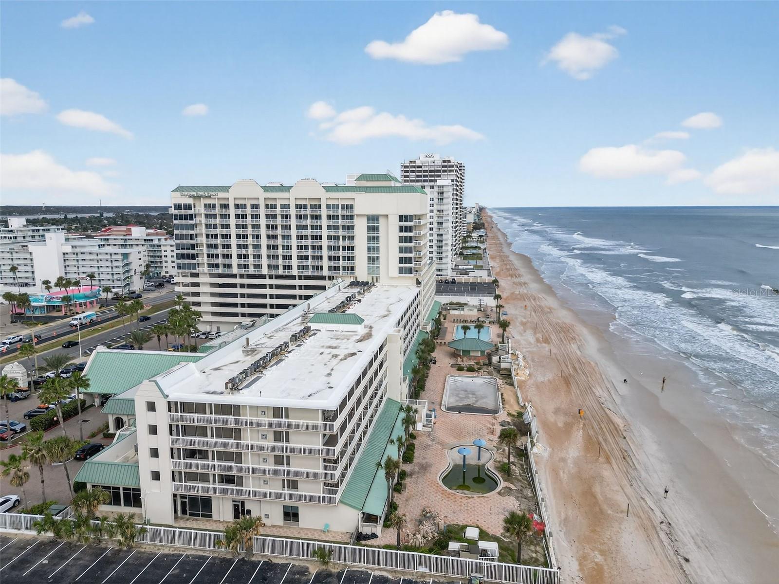 DAYTONA BEACH RESORT & CONF CENTER - Residential
