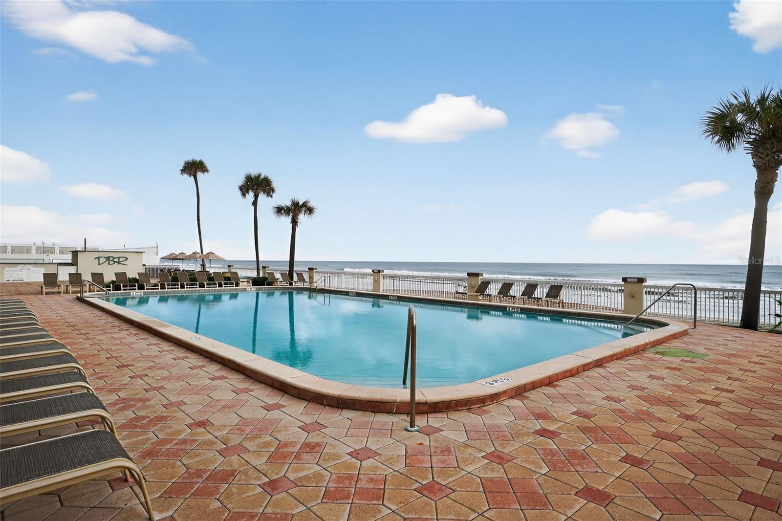 DAYTONA BEACH RESORT & CONF CENTER - Residential