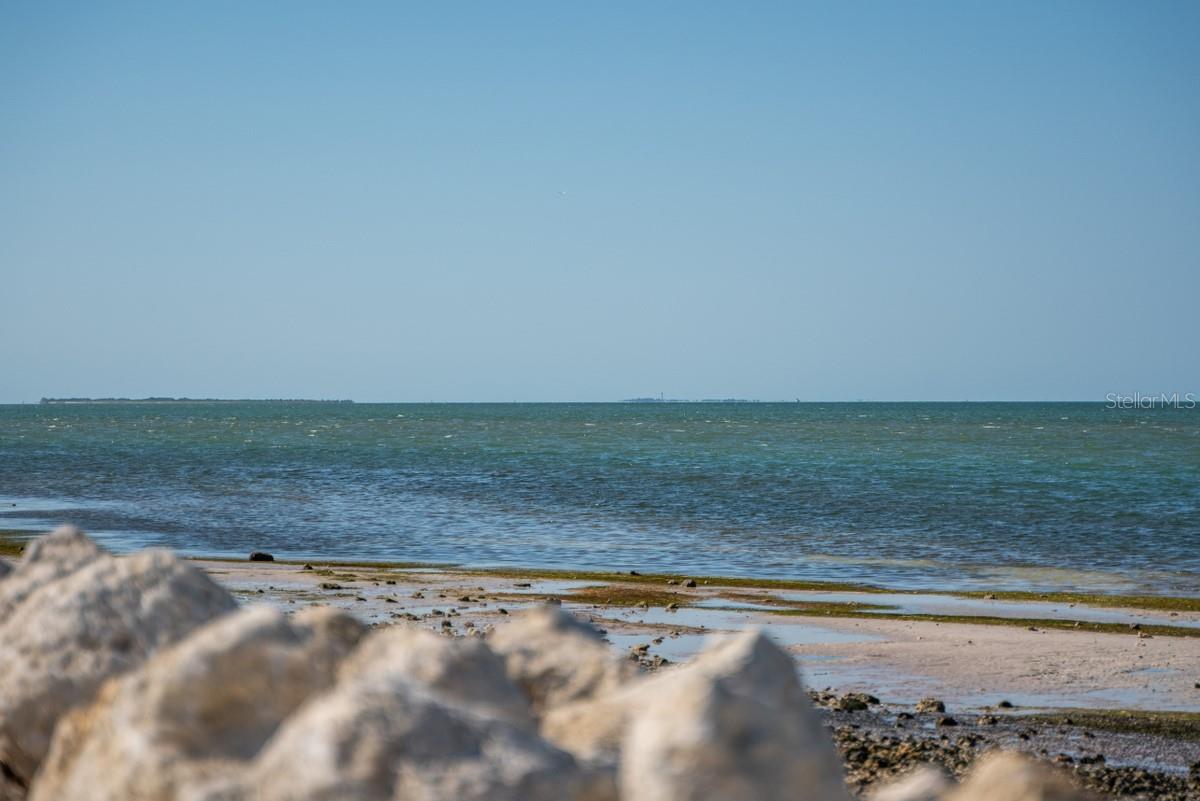 DOUGLAS ARMS - Residential