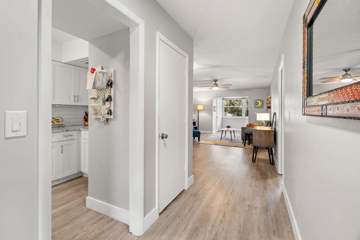 DOUGLAS ARMS - Residential